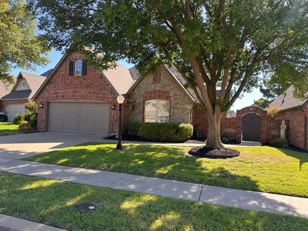 9709 E 90th Court Owasso, OK 74055