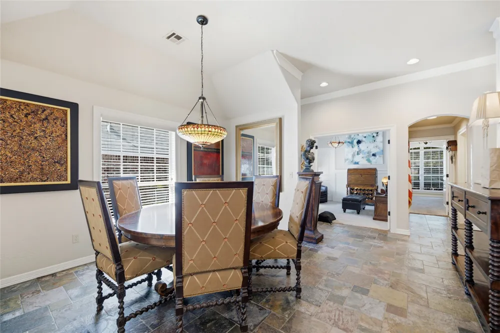 9709 E 90th Court Owasso, OK 74055