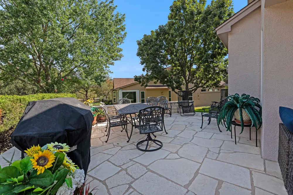 112 Blue Sky Court Georgetown, TX 78633