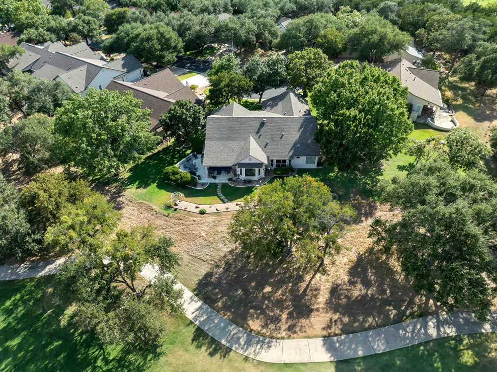 112 Blue Sky Court Georgetown, TX 78633