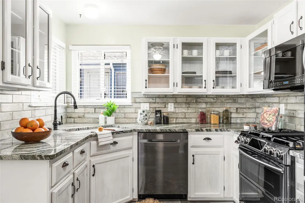 4581 Malaya Street Denver, CO 80249