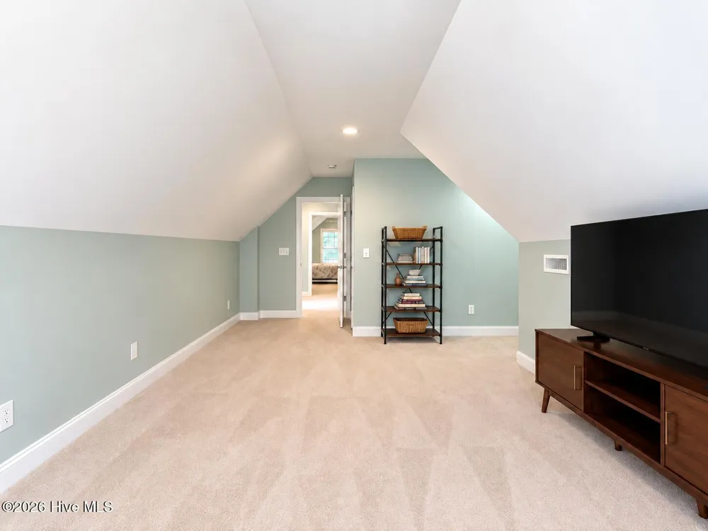 713 Zekes Wilmington, NC 28411