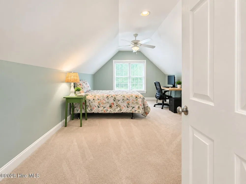 713 Zekes Wilmington, NC 28411