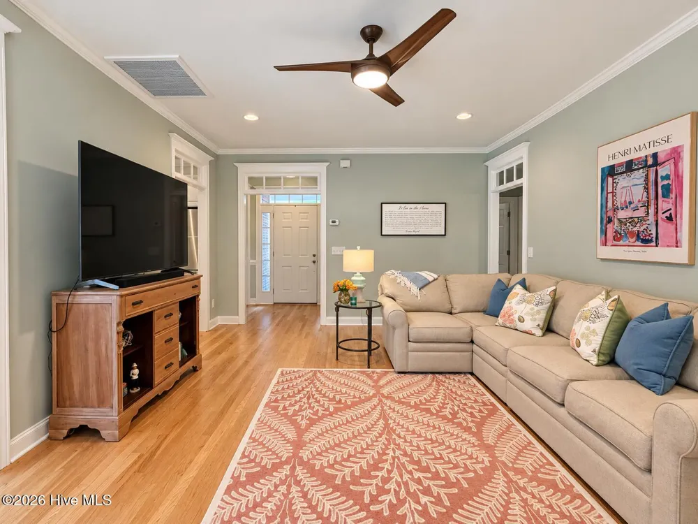 713 Zekes Wilmington, NC 28411