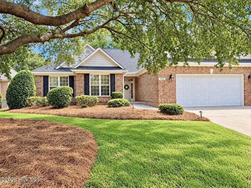 713 Zekes Wilmington, NC 28411