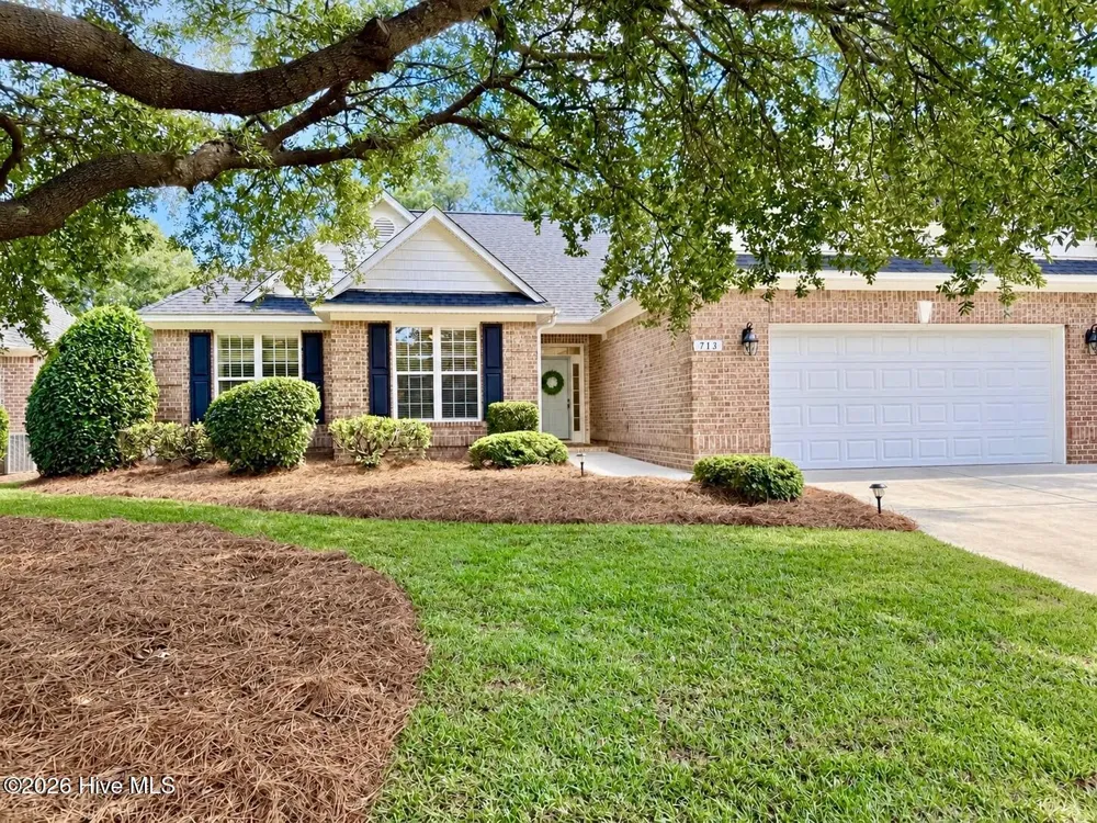 713 Zekes Wilmington, NC 28411