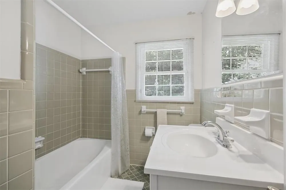 2781 Fernvalley Road Marietta, GA 30066