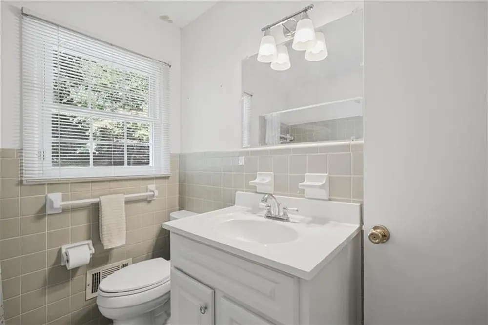 2781 Fernvalley Road Marietta, GA 30066
