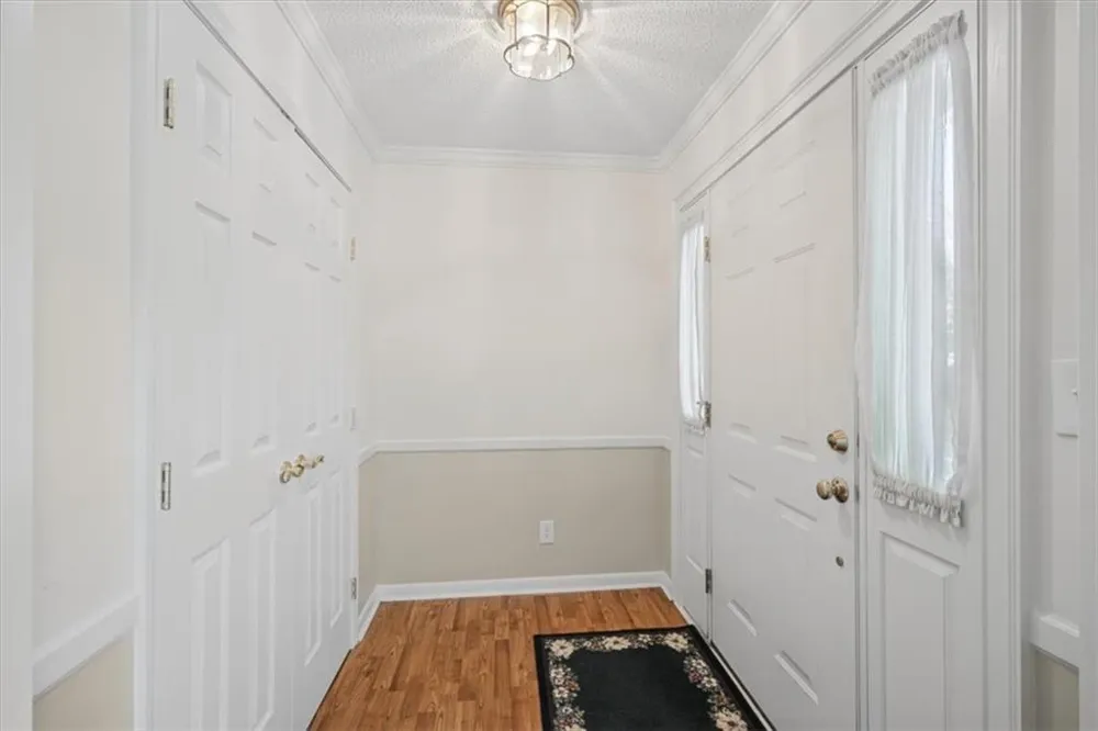 2781 Fernvalley Road Marietta, GA 30066