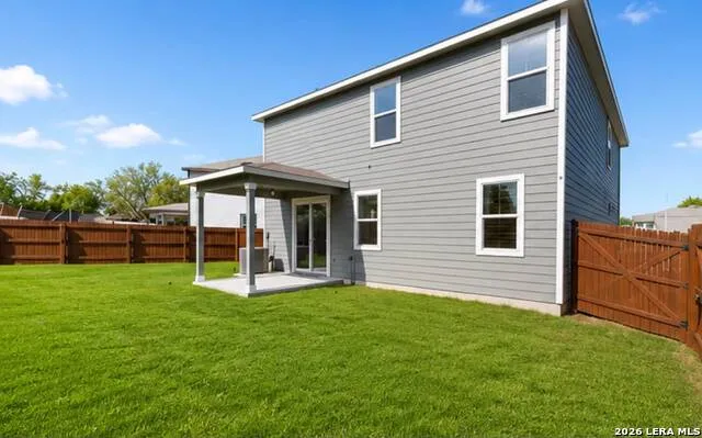 5306 LISA PT St Hedwig, TX 78152