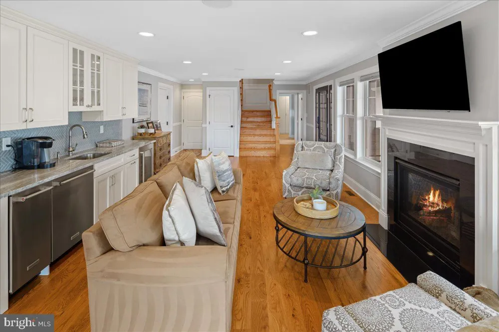 313 29TH STREET S Brigantine, NJ 08203