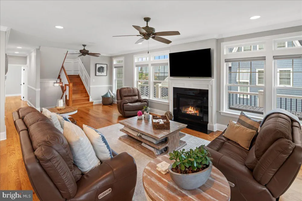 313 29TH STREET S Brigantine, NJ 08203
