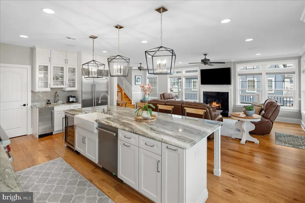 313 29TH STREET S Brigantine, NJ 08203