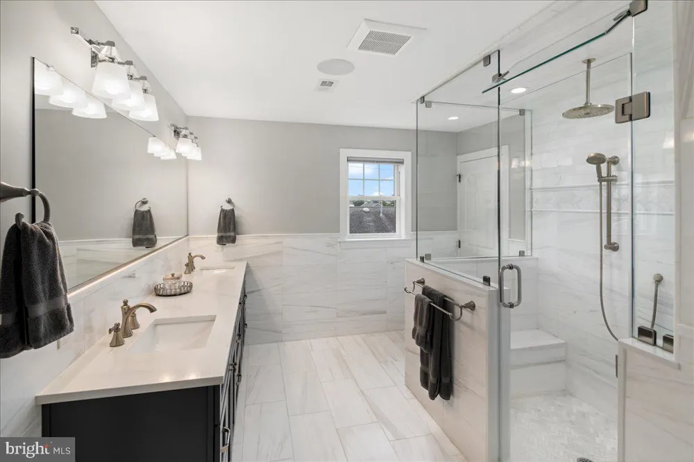 313 29TH STREET S Brigantine, NJ 08203