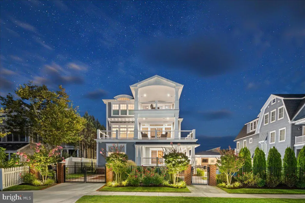 313 29TH STREET S Brigantine, NJ 08203