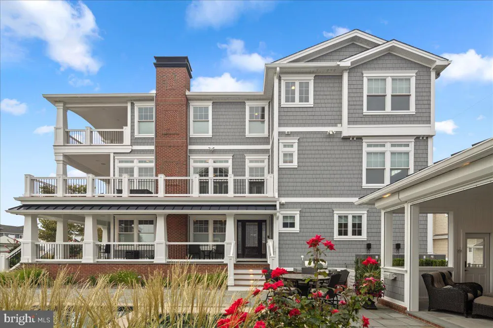 313 29TH STREET S Brigantine, NJ 08203