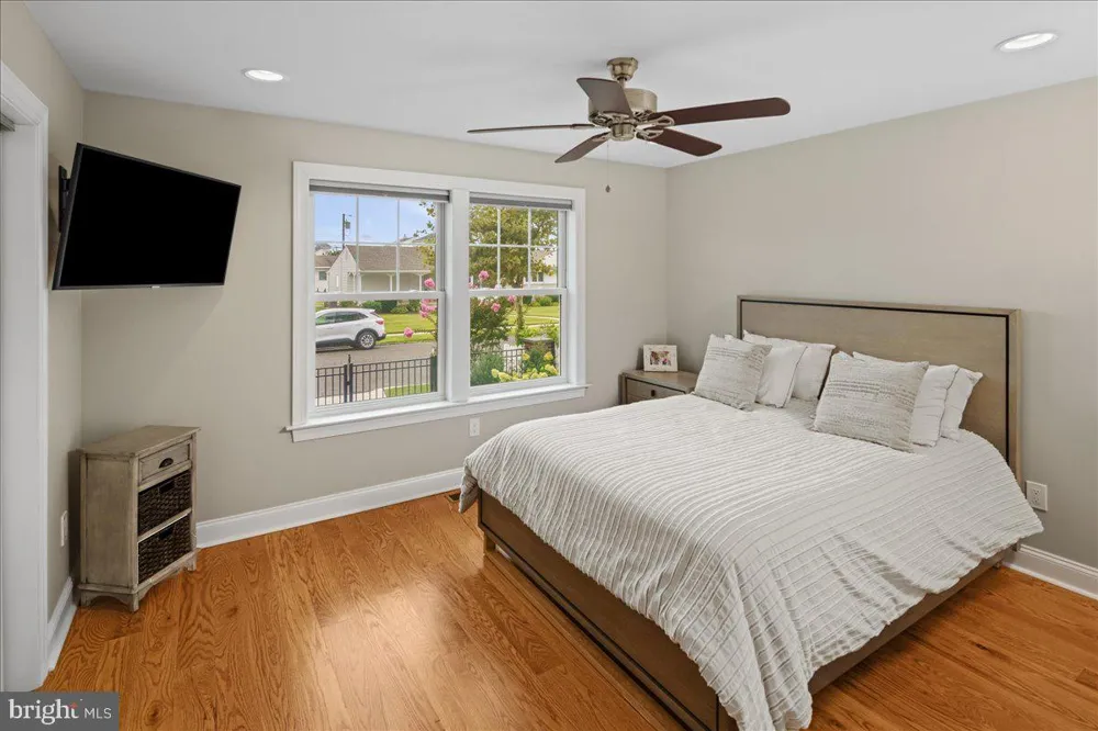 313 29TH STREET S Brigantine, NJ 08203