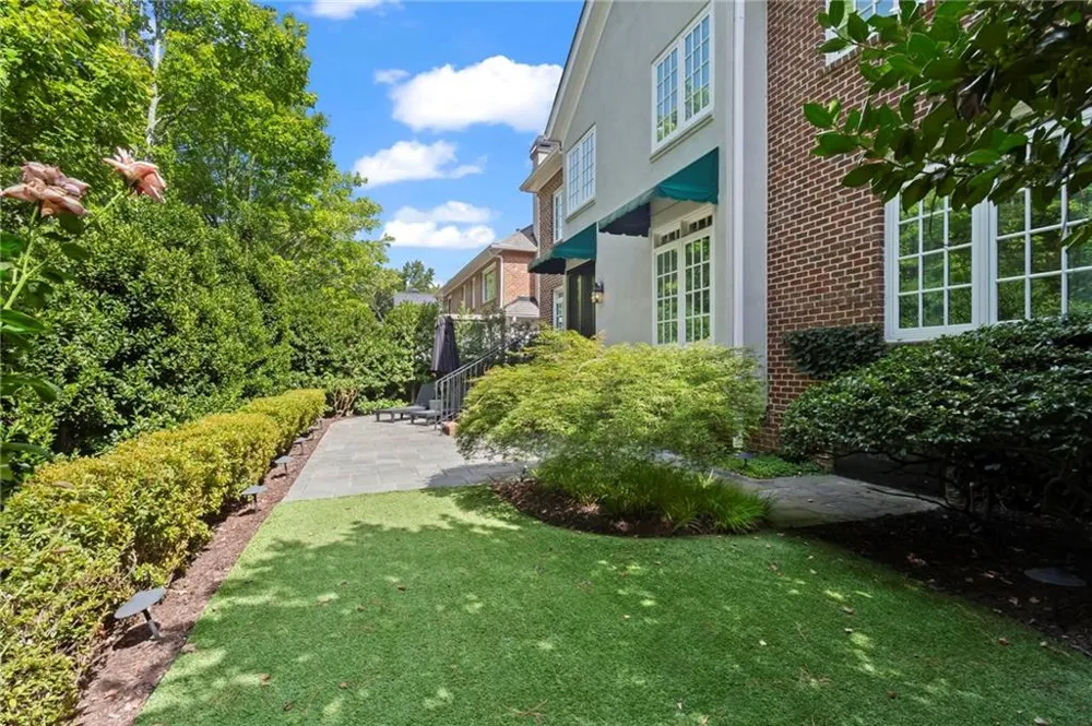 1138 Fairway Gardens NE Brookhaven, GA 30319