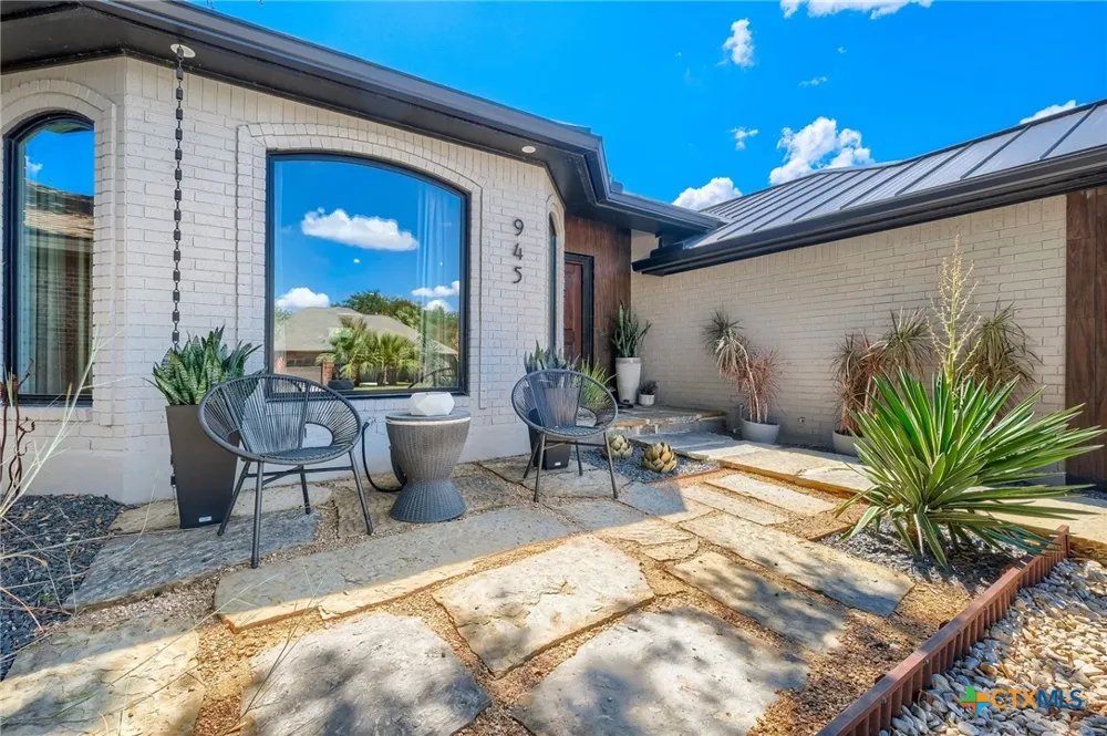 945 Queens Drive New Braunfels, TX 78130