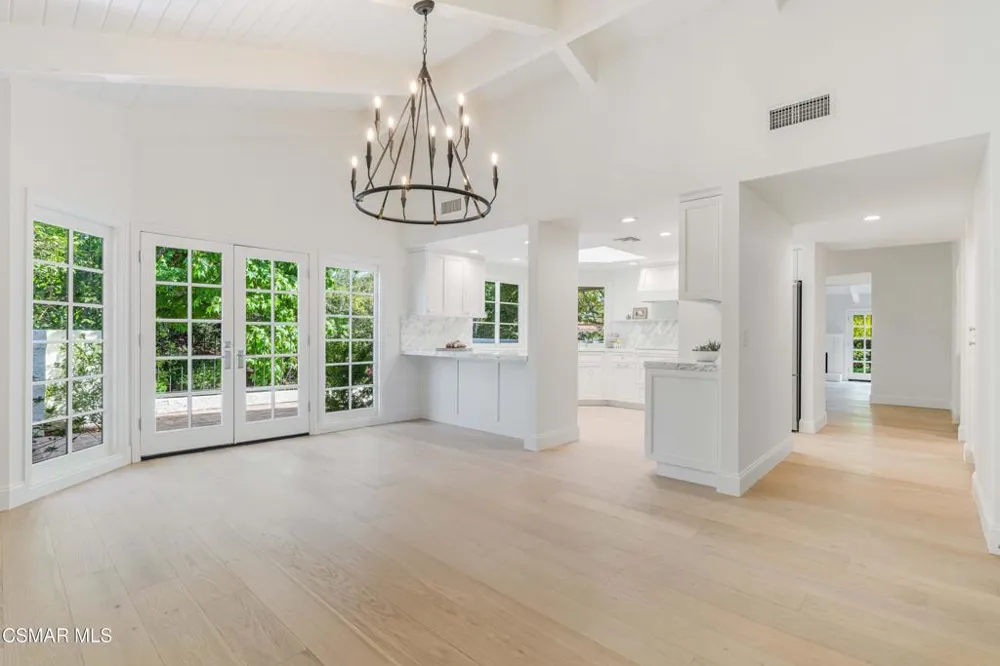 1719 Walker Cup Circle Westlake Village, CA 91362