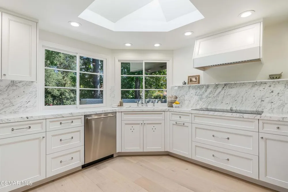 1719 Walker Cup Circle Westlake Village, CA 91362