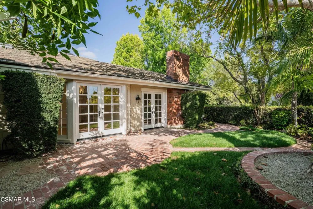 1719 Walker Cup Circle Westlake Village, CA 91362