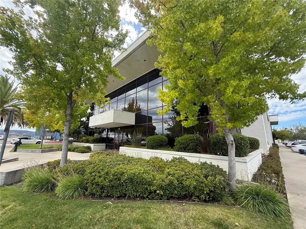 805 Aerovista Place #201 San Luis Obispo, CA 93401