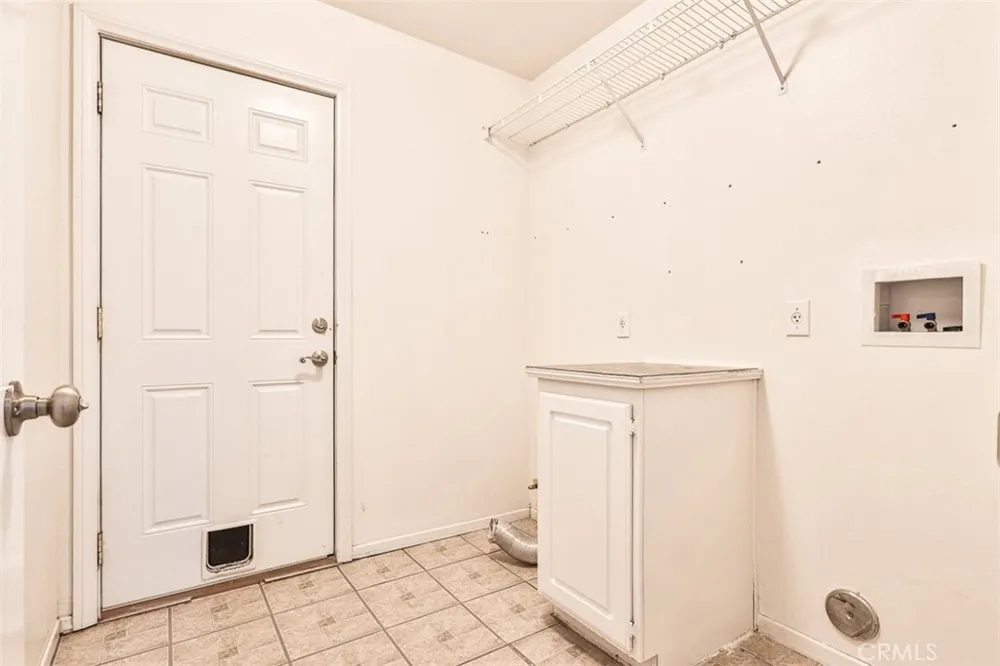 1452 Hummingbird Hemet, CA 92545