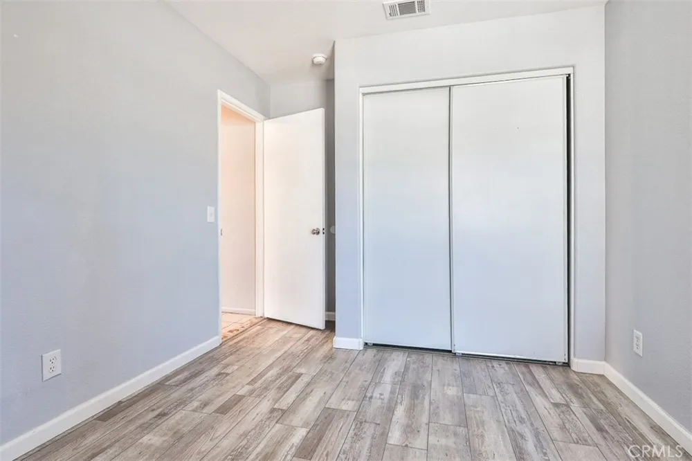 1452 Hummingbird Hemet, CA 92545