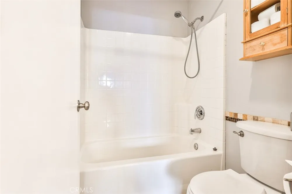 1452 Hummingbird Hemet, CA 92545