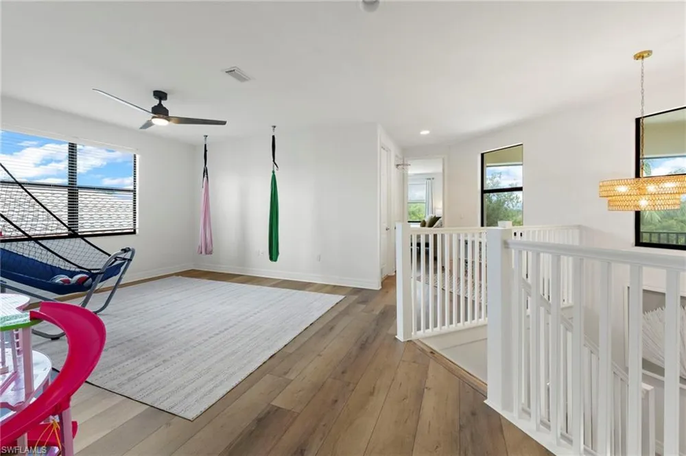 2858 Cinnamon Bay Circle Naples, FL 34119