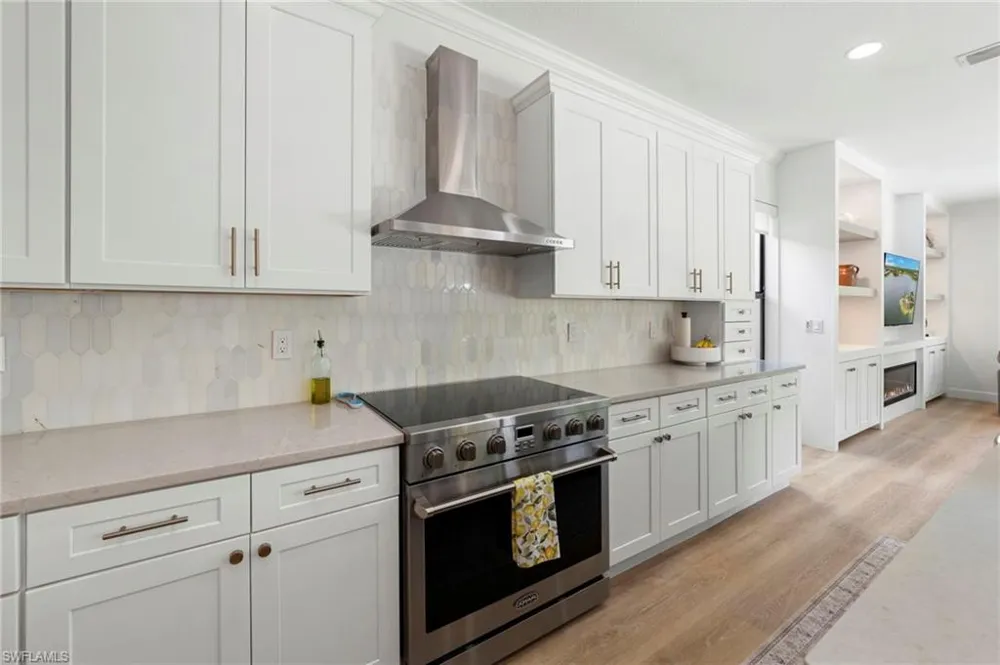2858 Cinnamon Bay Circle Naples, FL 34119