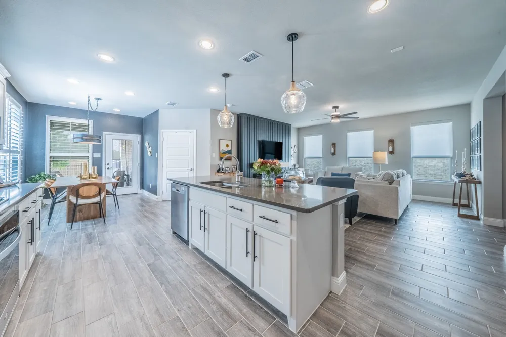 201 Foreman Drive Midlothian, TX 76065
