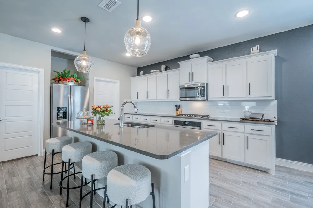 201 Foreman Drive Midlothian, TX 76065