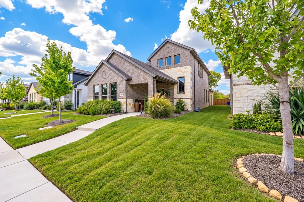 201 Foreman Drive Midlothian, TX 76065