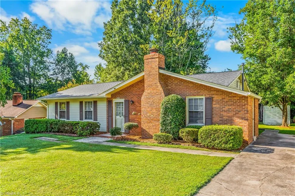 808 Ernest Court High Point, NC 27263