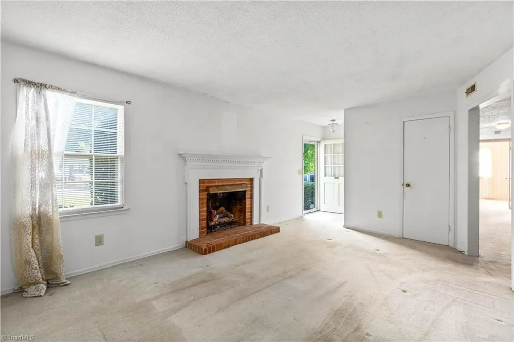 808 Ernest Court High Point, NC 27263