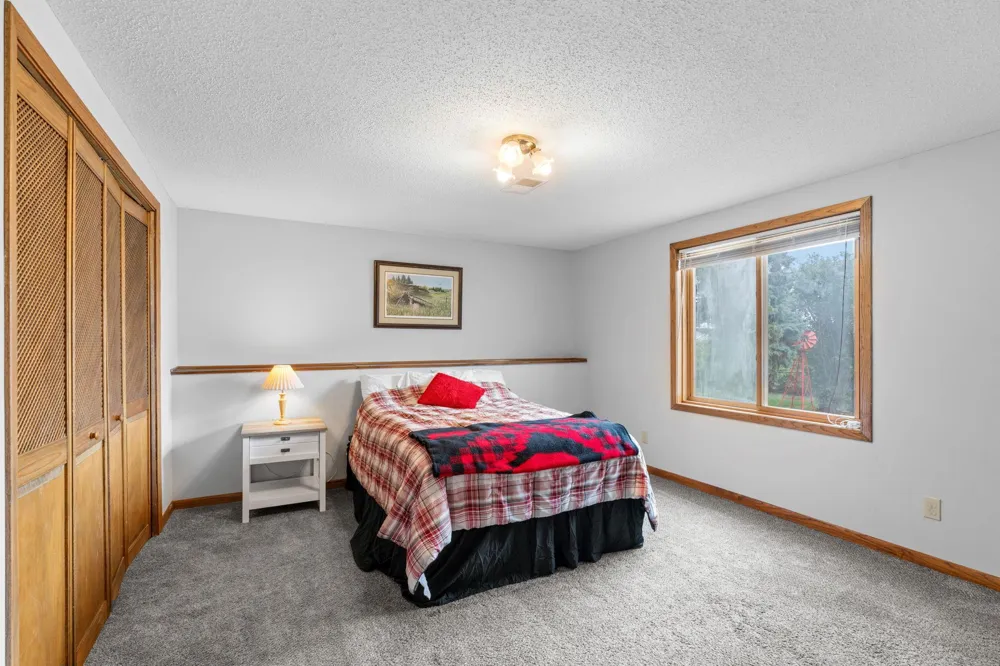 9182 Rosewood Lane Maple Grove, MN 55369