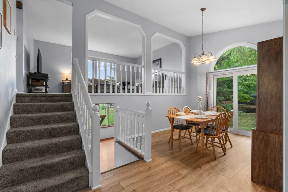9182 Rosewood Lane Maple Grove, MN 55369