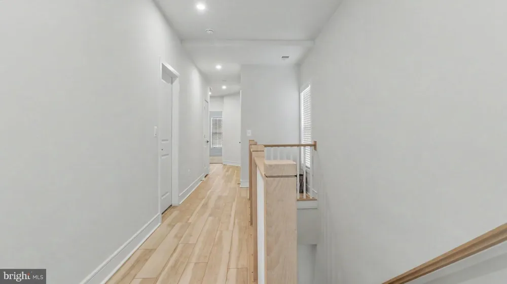 43595 FARRINGDON SQUARE Broadlands, VA 20148