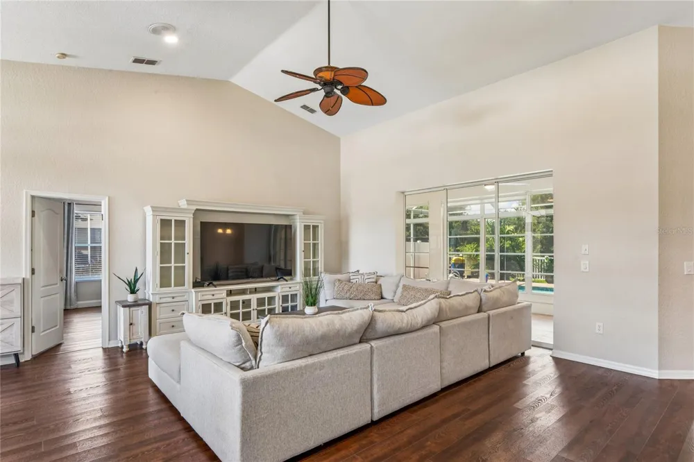 23218 CYPRESS TRAIL DRIVE Lutz, FL 33549