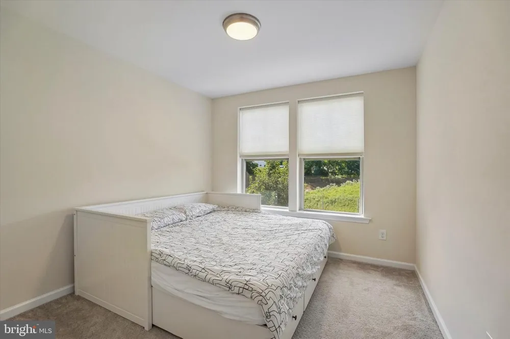 23 TREYBURN DRIVE Paoli, PA 19301