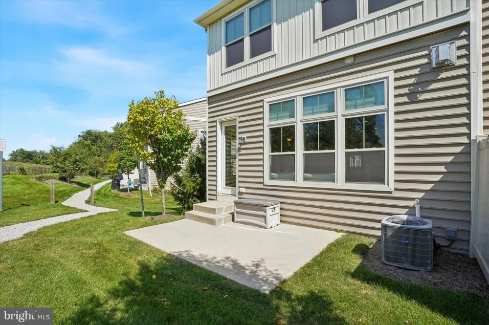23 TREYBURN DRIVE Paoli, PA 19301