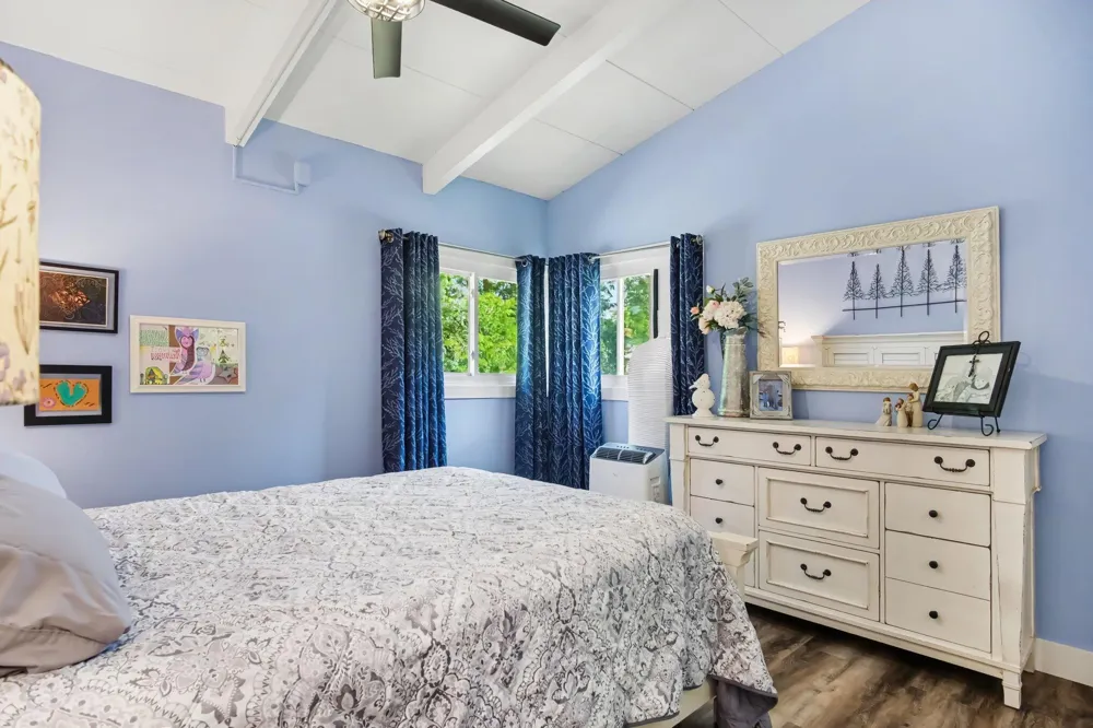 6230 Blythefield Avenue NE Rockford, MI 49341