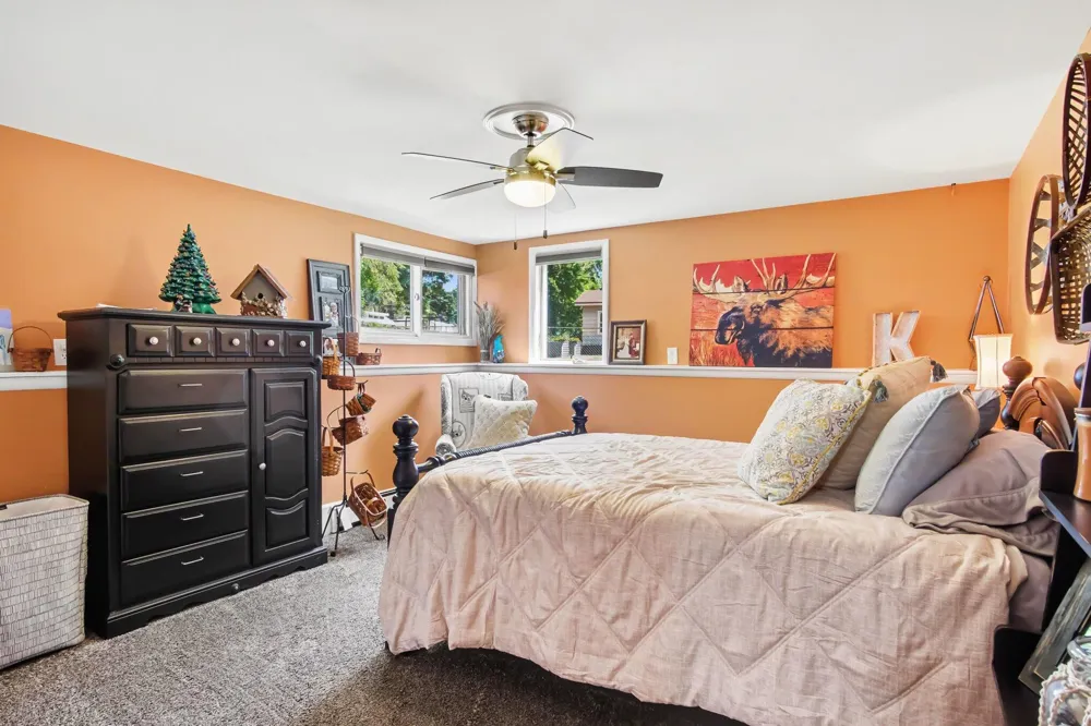 6230 Blythefield Avenue NE Rockford, MI 49341