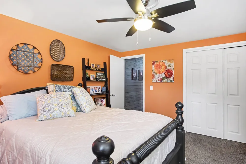 6230 Blythefield Avenue NE Rockford, MI 49341