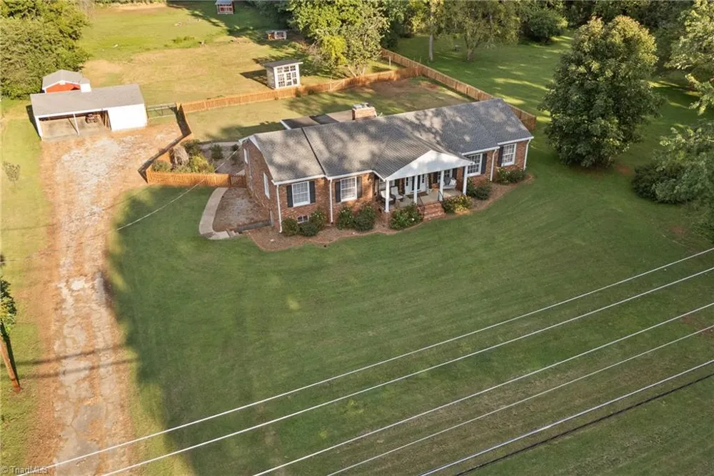 3709 Liberty Road Greensboro, NC 27406