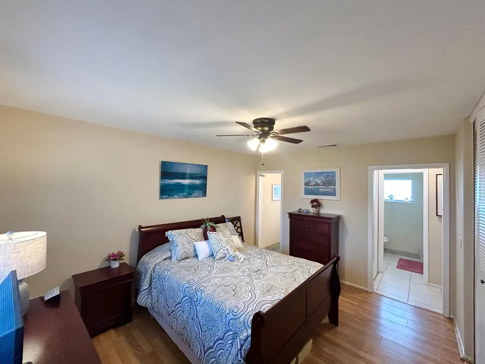 2811 Ashley Drive W #E West Palm Beach, FL 33415