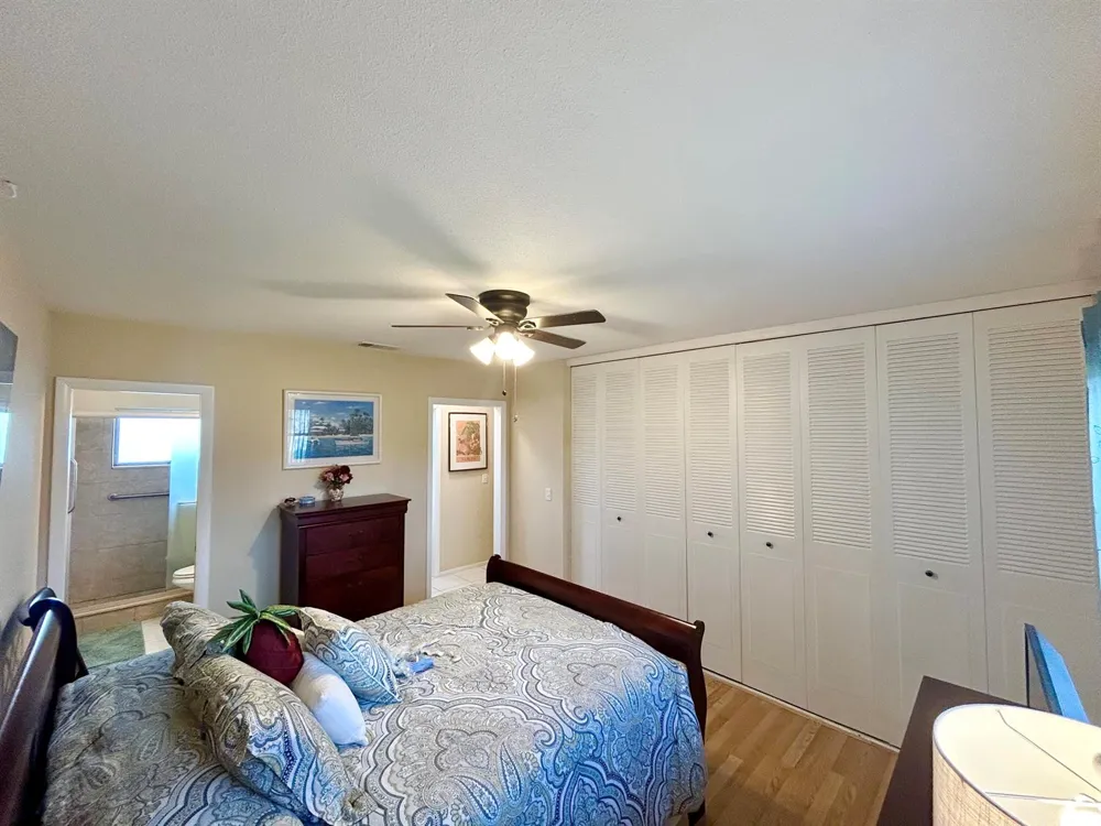 2811 Ashley Drive W #E West Palm Beach, FL 33415