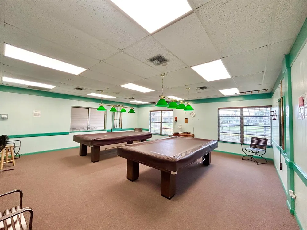 2811 Ashley Drive W #E West Palm Beach, FL 33415